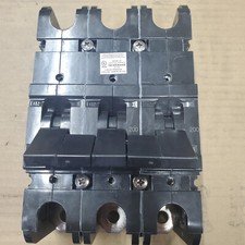 Heinemann 200 Amp 3 Phase 220 Volt Bolt in Circuit Breaker