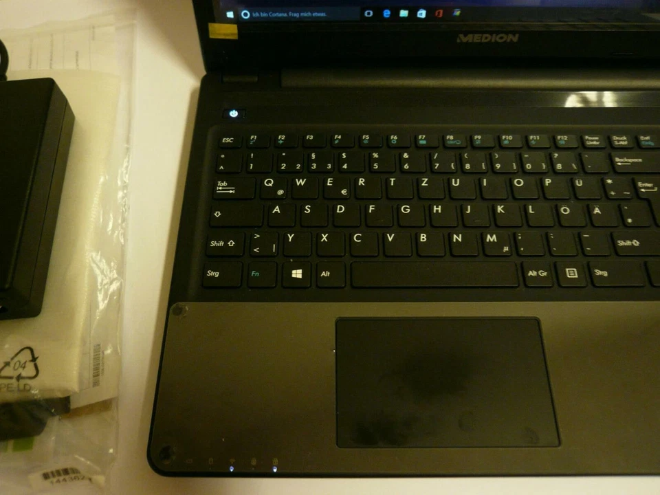 Medion ERAZER P6661 15,6", 1TB HDD, 128GB SSD, 8GB RAM, Intel i5, 2J. Garantie - Bild 4 von 4