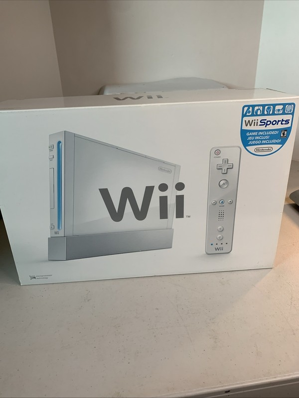 Nintendo Wii Sports White Game Console - Excellent Box Great Shape Everything Ok