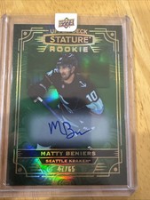 2022-23 Upper Deck Stature Hockey Matty Beniers Rookie #102 Green Auto /65