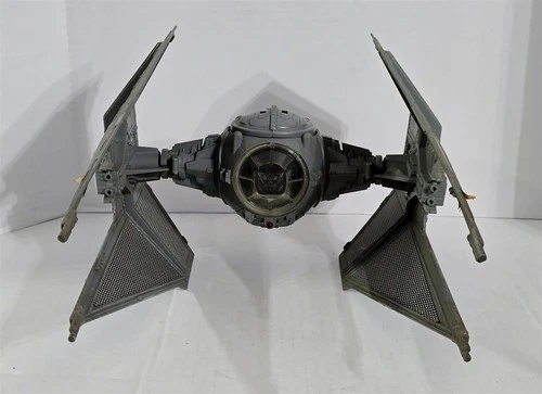 X-310 VINTAGE 1980'S KENNER STAR WARS TIE INTERCEPTOR SPACE SHIP