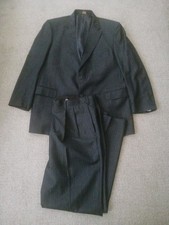Jos A Bank Signature Gold Two Piece Navy Striped Suit 46L Jacket 40x33 Pants