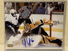 Tim Thomas Signed Boston Bruins 8x10 Photo COA