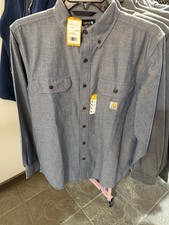 NWT Carhartt Men's Medium Blue Chambray Long Sleeve Work Shirt Button Up Utility