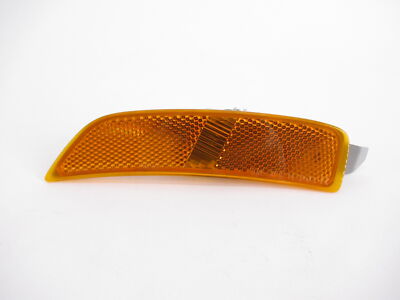 Genuine OEM Mazda NA1J-51-5E0B Passenger Front Turn Signal Lamp 16