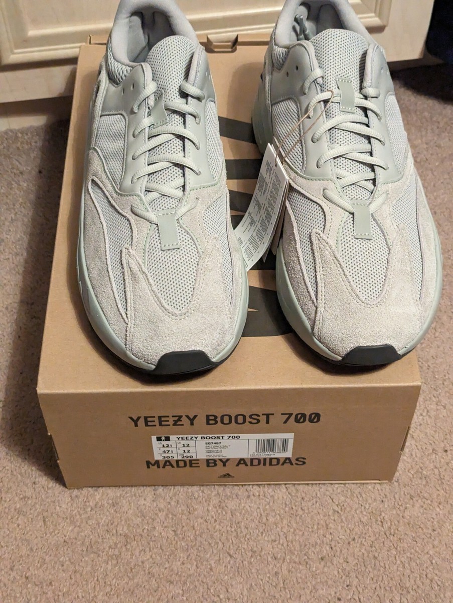Adidas Yeezy Boost 700 Low 