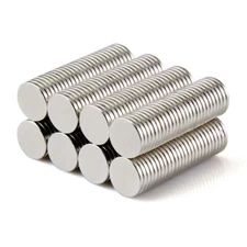 200 Strong Rare Earth Neodymium Disc Magnets 8 x 1mm (approx. 5/16 x 1/32 inch.)