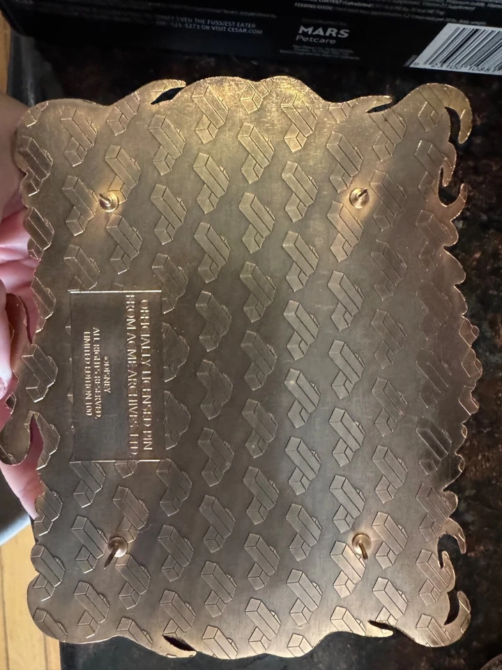 acme le 100 pin disney ariel the little mermaid the grotto photo square  - Image 3 of 4