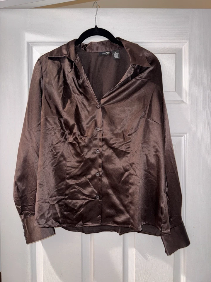 Blusa para mujer marrón satinado con botones talla 12 oficina negocios ropa de trabajo informal Foto 2 de 4