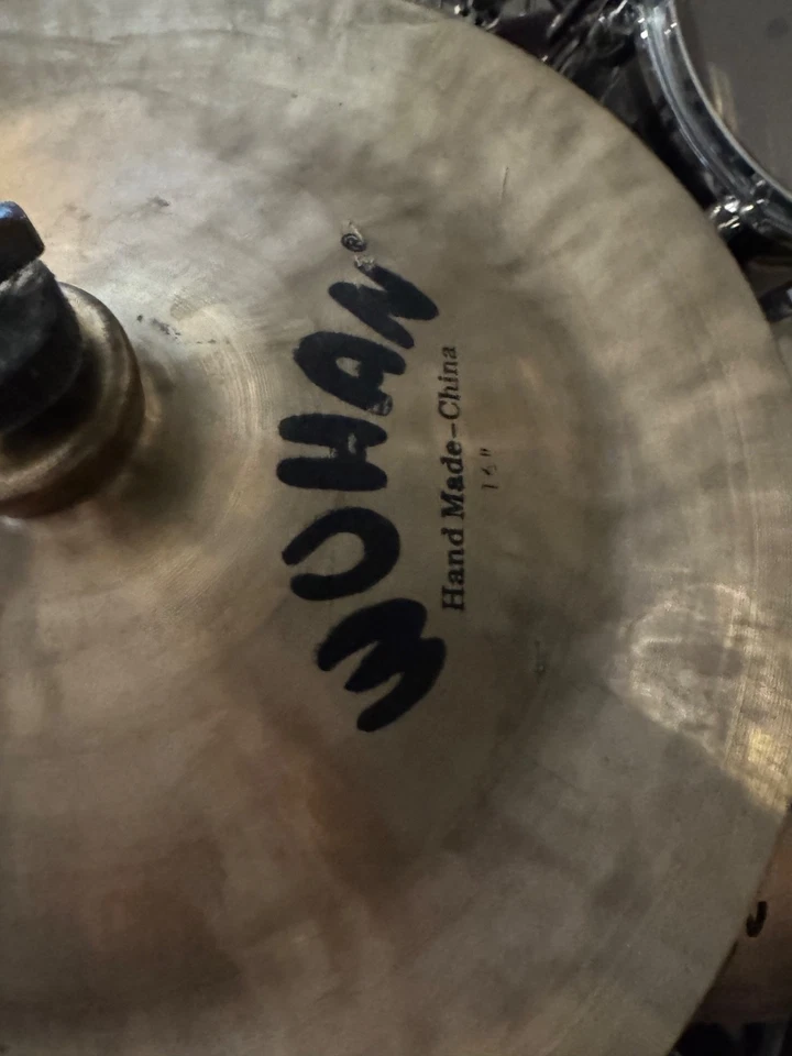 Juego de batería completo de 5 piezas con platillos Sabian B8, herrajes y cabezales remo - Listo Foto 4 de 4