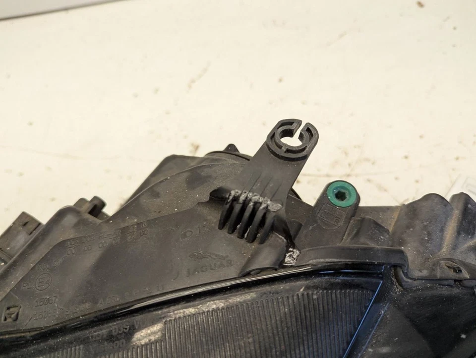 Driver Headlight Xenon HID With Adaptive Headlamps Fits 12-15 XF 782450 - Image 2 of 4