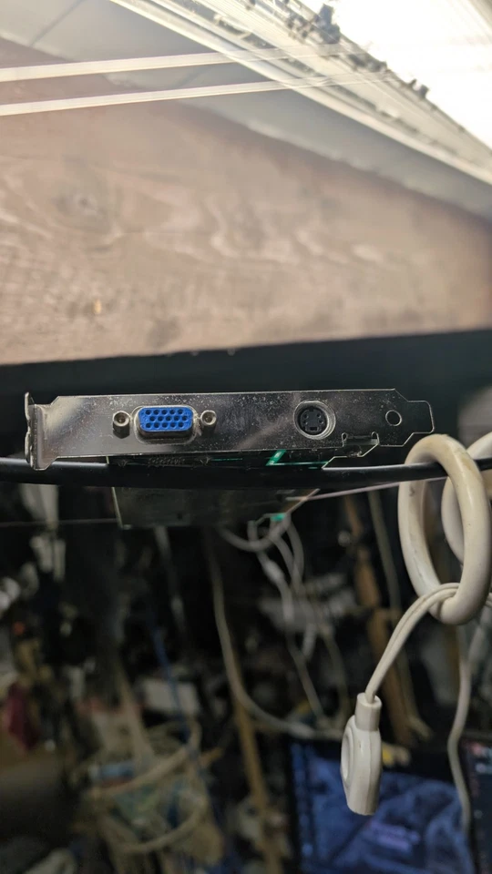  3dfx Voodoo 3 3000 TV-  AGP VGA 16MB Video Graphics Card working good condition - Image 4 of 4