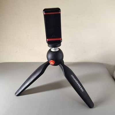 Manfrotto MTPIXI-B PIXI Mini Tripod (Black) & Manfrotto Smartphone Holder