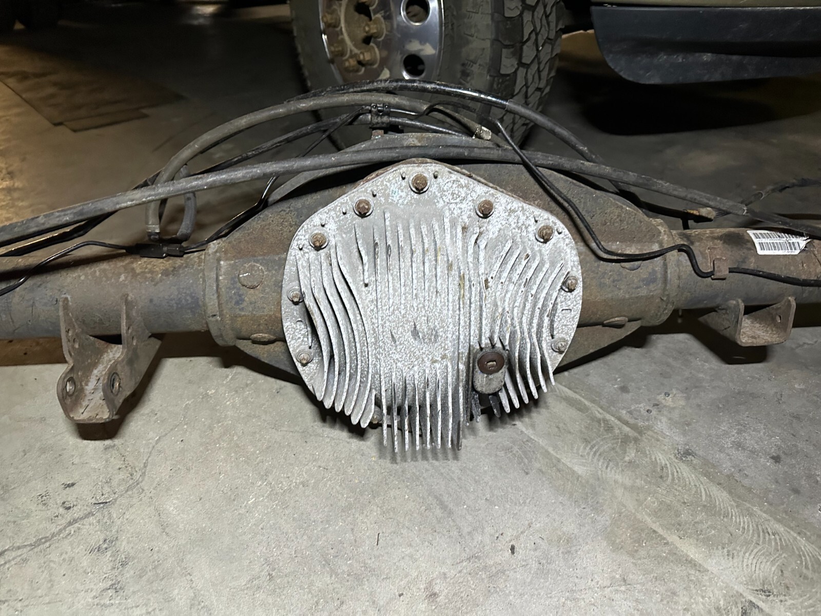 2012 RAM 3500 DUALLY DRW REAR AXLE ASSEMBLY 4X4 4.10 RATIO LOW MILES