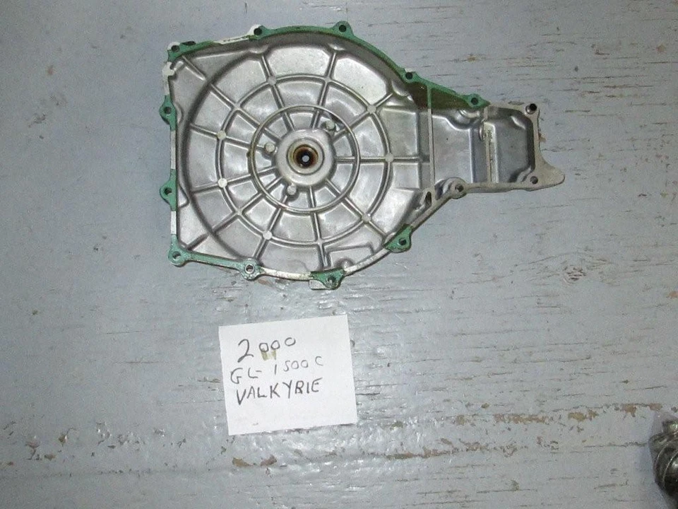 Крышка сцепления Honda GL1500C VALKYRIE 11360-MZ0-000 - Изображение 2 из 2