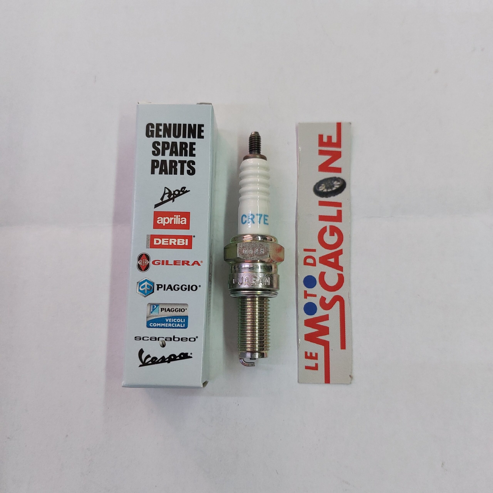 NGK CR7E Candle Original Piaggio Aprilia AP8520007
