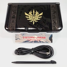 Nintendo 3DS LL Monster Hunter 4 Limited Special Pack w/charger Game Console JP