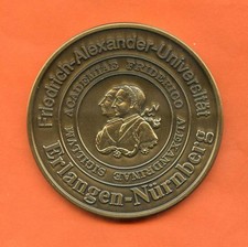 NEUROCHIRURGICZNY MEDAL KLINICZNY ZDOBĄDŹ UNIWERSYTET. (B089)