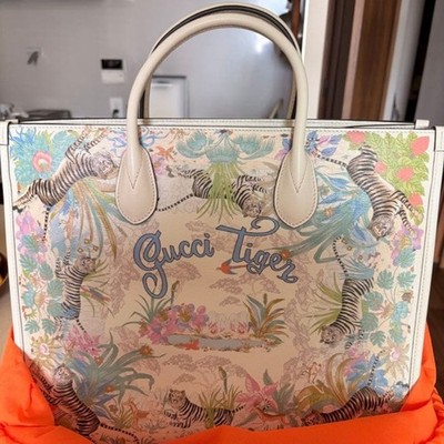 Gucci Tiger Medium Tote Bag 687827 White Leather 2way Shoulder Purse Used