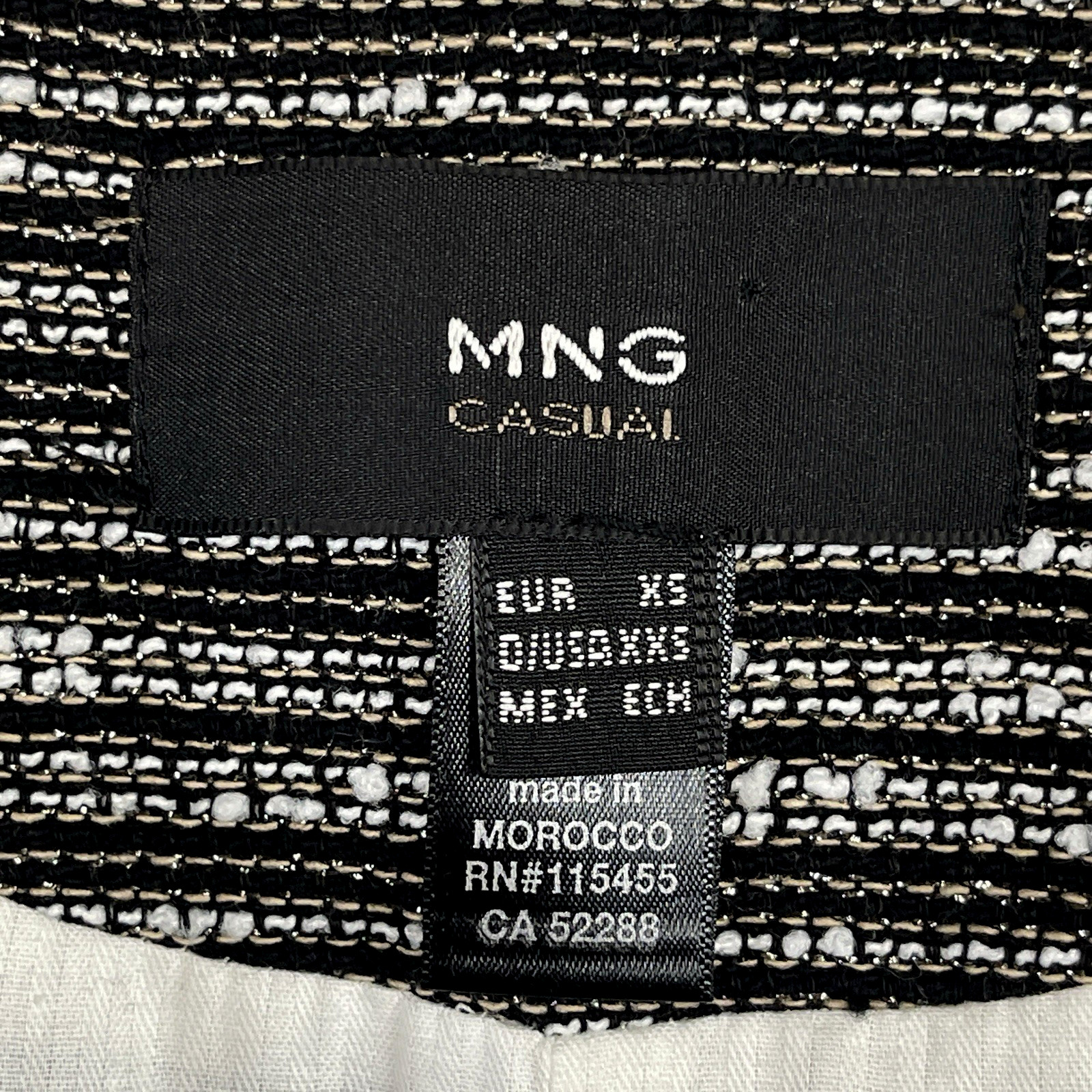 Mango Womens Boucle Blazer Jacket Size XS B/W Zip Tweed Texture Office Career image 7