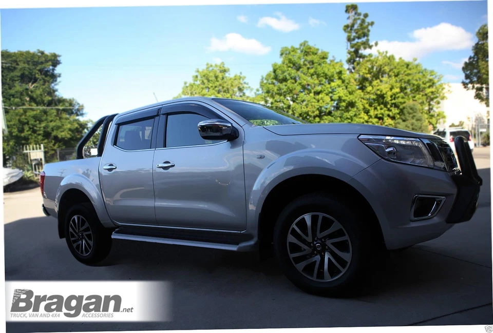 Deflettori Per Finestrini Nissan Navara D23 / NP300 2016+ 4x4 Fumè Adesivi - Immagine 2 di 4
