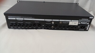 Fractal Audio Systems Axe-FX Ultra Preamp & Effects Processor W