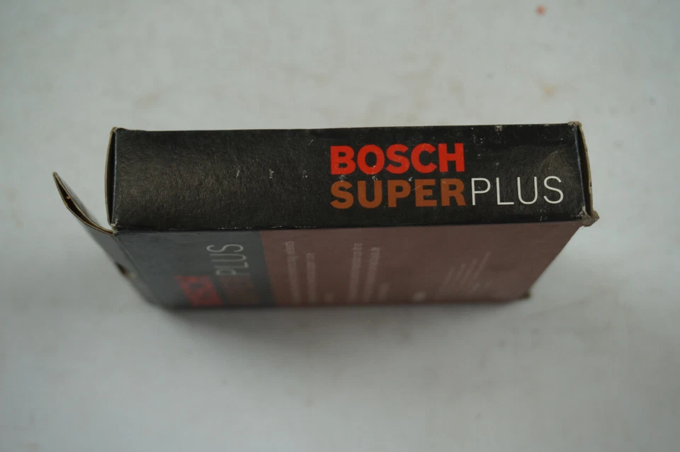 PACK DE 4 BUJÍAS BOSCH SUPER PLUS 7926 NOS Foto 2 de 4