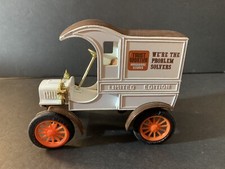 Ertl Ford  s First Delivery Car Replica 1905 Diecast Collectible Bank GUC