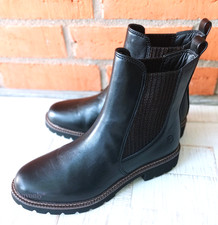 ♡ Tamaris Chelsea Boots -