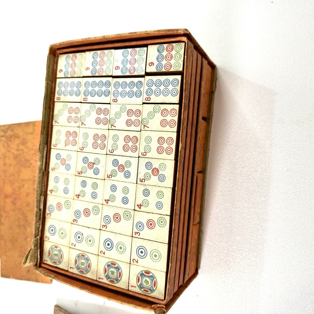 Antique 1923 Milton Bradley Mahjong Set - Tiles Dice Scoring  display picture 1