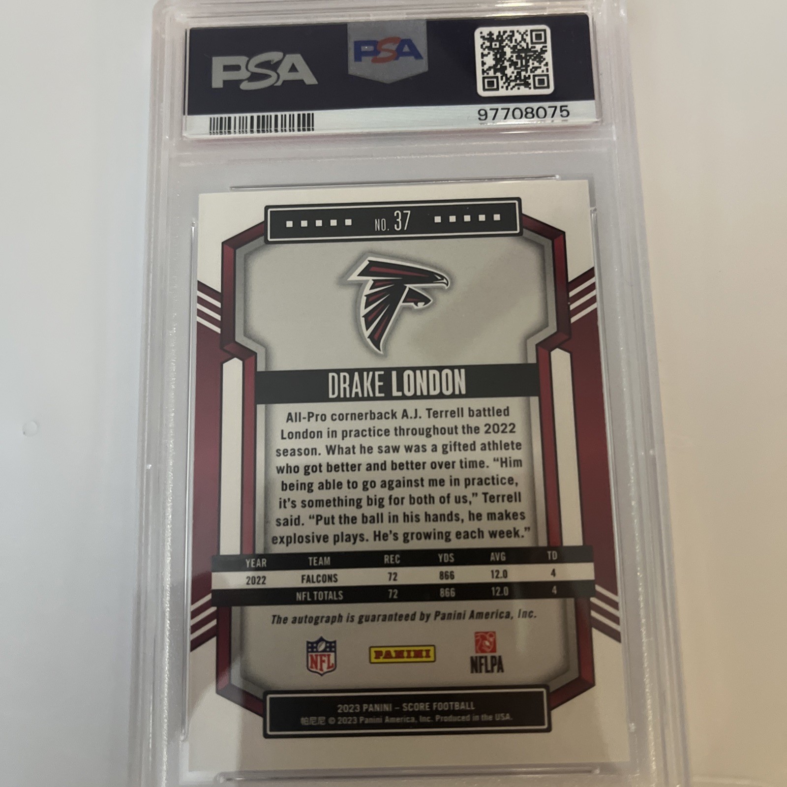 2023 Score Signatures Drake London #37 Auto PSA 9 view 2