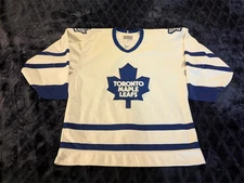 Authentic CCM Toronto Maple Leafs NHL Hockey MiC Jersey Sz 46