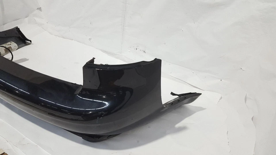 Rear Bumper With Park Assist Has Wear AWD OEM 2002 2003 2004 Audi A6 S-Line - Изображение 3 из 4