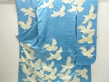 39197# JAPANESE KIMONO / ANTIQUE FURISODE / SILK / EMBROIDERY / PIGEON