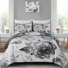 Grey Boho Floral Quilt Set King, 3 Pieces Elegant Gray Flower Bedspread Cover