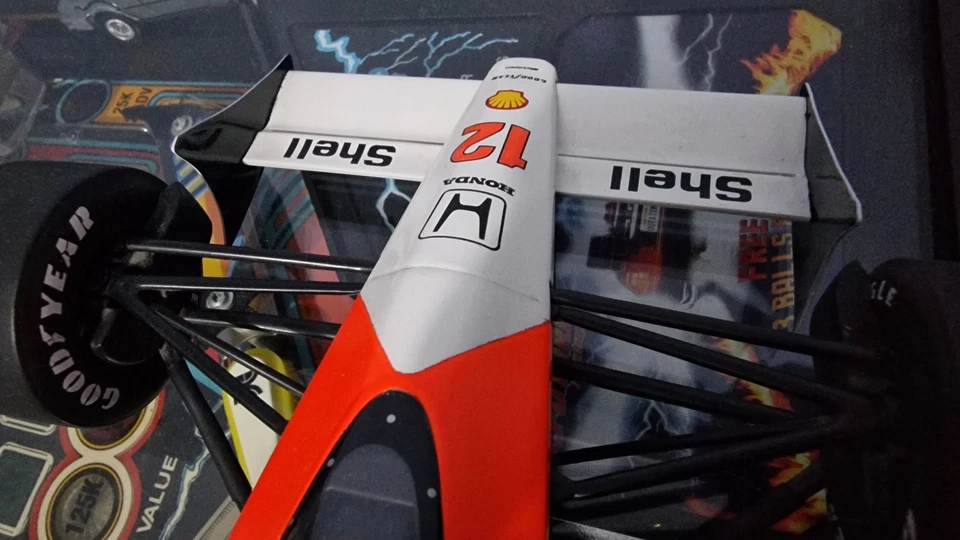 McLaren Honda MP4/4 1988 1:12 Senna Collection World Champion - Immagine 4 di 4
