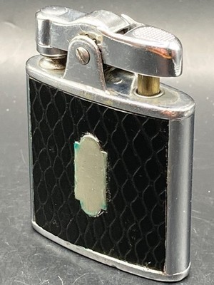 Vintage Ronson AMW ''Princess'' Pocket Lighter, Chrome and Leather, Made in U.S.A.