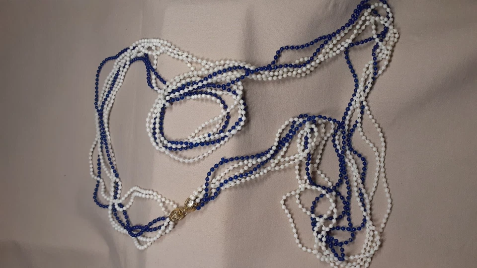 collier multi perles bleu et blanc C24 - Photo 4/4