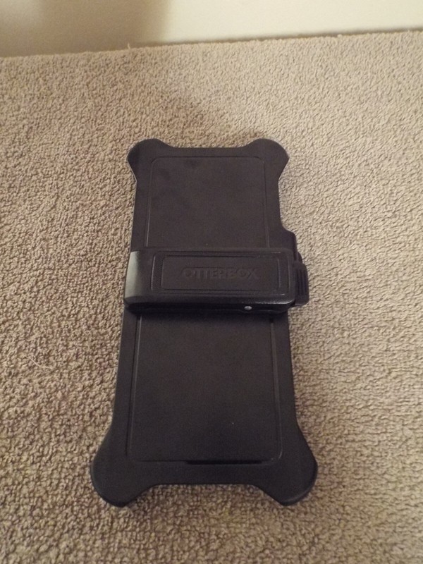 OTTERBOX Android Black Phone Attachement to latch to belt
