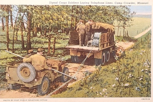 1940's Linen Postcard, Soldiers Laying Phone Line. Camp Crowder, Missouri. #3314 - 第 1/13 張圖片