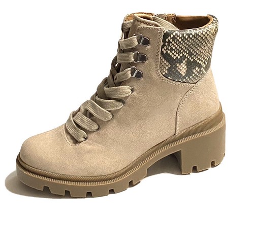 Universal Thread Taupe Callie 8.5 Women 