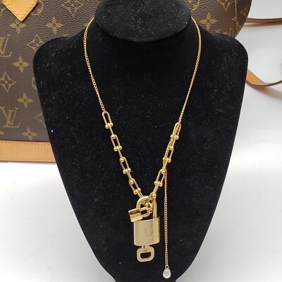 Authentic Louis Vuitton Lock & Key w/ Unbranded Gold Plated Gold Chain Necklace