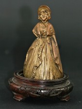 Antike Tischglocke, Handglocke aus Messing/Bronze Damen Figur mit Kleid