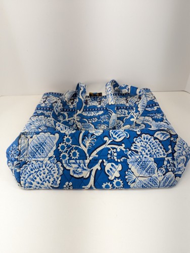 Vera Bradley Blue Lagoon Floral Cotton Large Tote Bag with Toggle Clasp - Picture 7 of 11