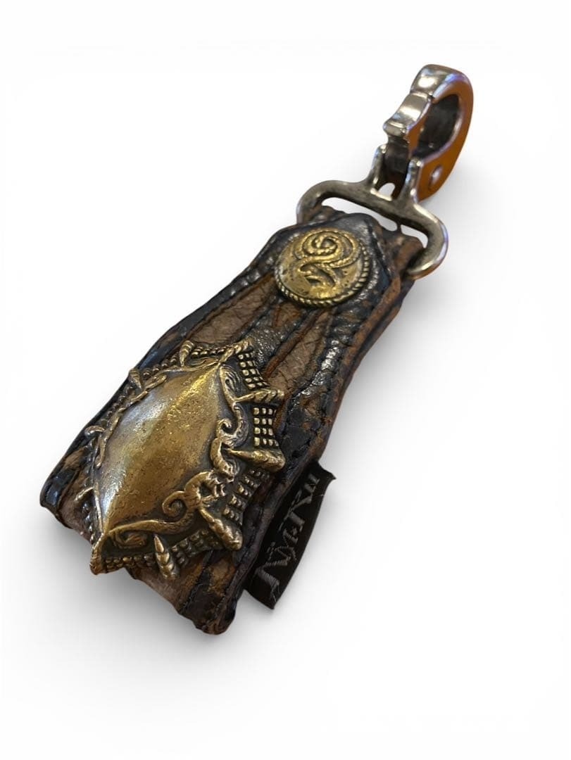 KMRII KEMURI Belt Loop Leather Keychain Key Ring Strap Charm 12cm