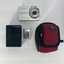 Olympus Digital Camera FE-190 6.0MP Silver, With Battery And Charger. Tested