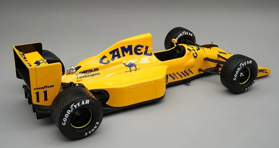 Lotus 102 1990 Lamborghini Engine  USA GP Qualifying Driver: Derek Warwick (Rain - Image 2 of 2