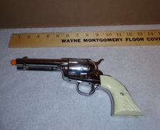 VINTAGE MGC COLT MODEL 1874 METAL SINGLE ACTION ARMY REVOLVER MOVIE TV PROP GUN!