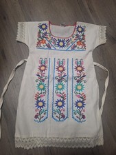 New Girl embroidered dress size 4
