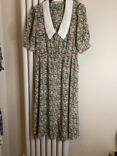  Yumi Women's Green Floral Decorative Collar Shirtwaister Style Size 12 Dress 